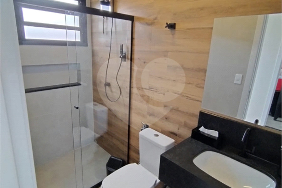 Casa à venda com 4 quartos, sendo 2 suítes, no condomínio Alpes da Cantareira, Mairiporã - SP