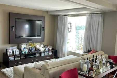 Apartamento à venda com 4 suítes em Real Parque, São Paulo, SP