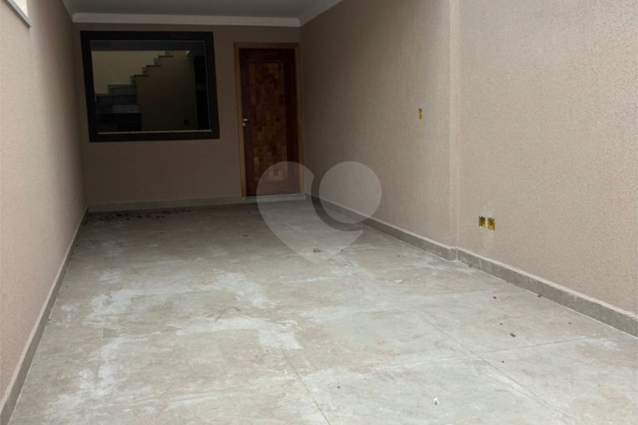 Sobrado à venda com 3 quartos, sendo 1 suíte, em Vila Nova Cachoeirinha, São Paulo, SP