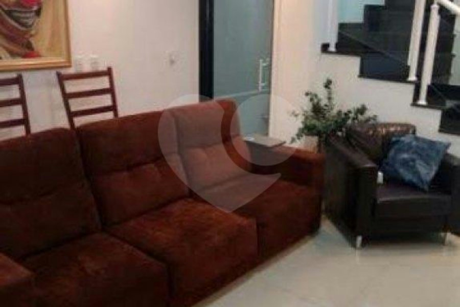 Sobrado à venda com 3 suítes em Vila Constança, São Paulo, SP