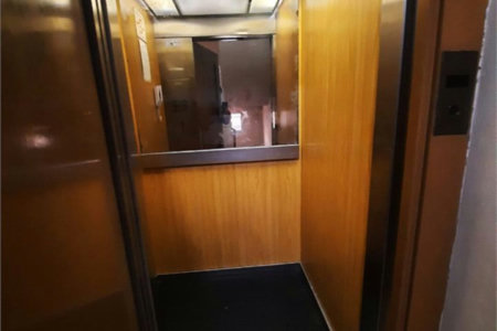Apartamento com 2 dormitórios à venda na Enseada – 500 metros da praia