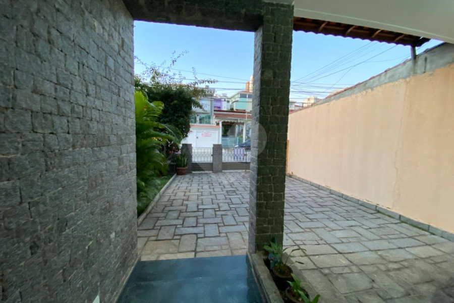 Casa à venda com 5 quartos, sendo 1 suíte,  no condomínio Casa, São Paulo - SP