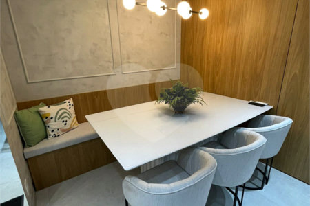 Apartamento à venda com 3 quartos, sendo 1 suíte, em Indianópolis, São Paulo, SP