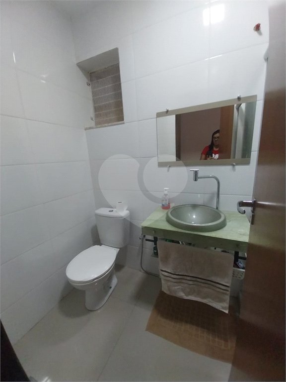 Casa à venda com 4 quartos, sendo 1 suíte, no condomínio Gramado do Mendanha, Rio de Janeiro - RJ