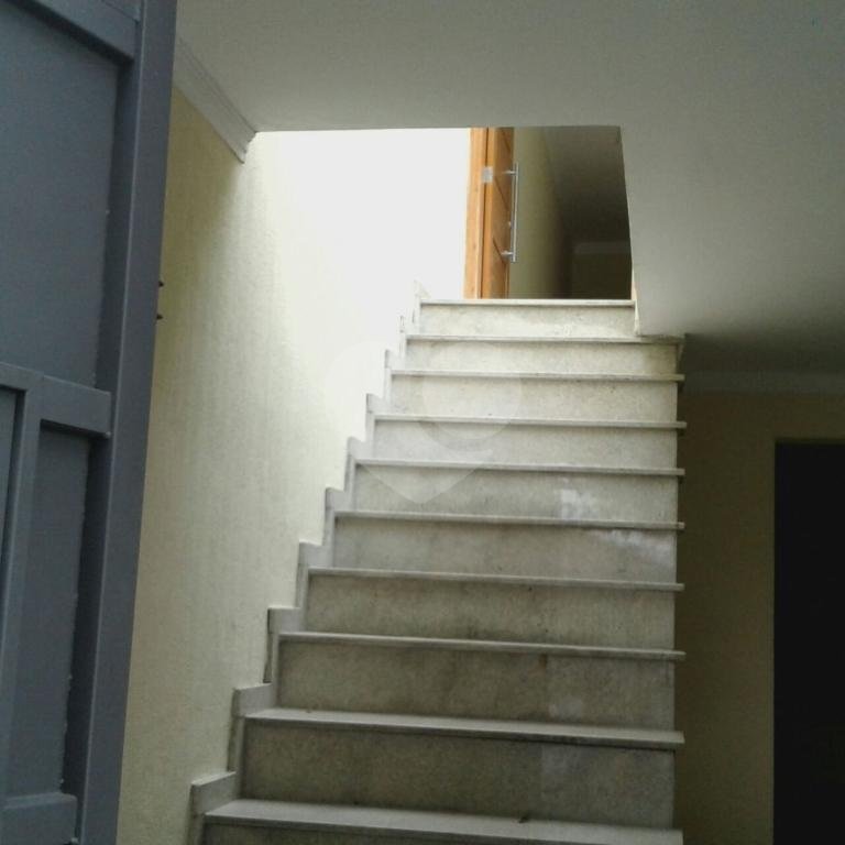 Casa à venda com 3 quartos, sendo 1 suíte,  em Vila Nivi, São Paulo, SP