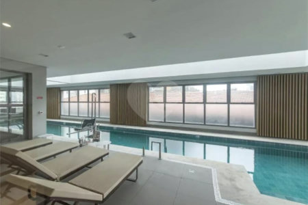 Apartamento à venda com 2 suítes em Campo Belo, São Paulo, SP