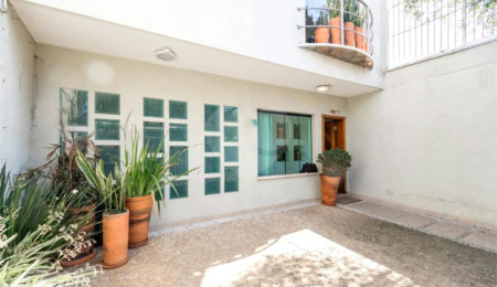 Casa de Vila à venda com 3 quartos, sendo 1 suíte,  em Campo Belo, São Paulo, SP