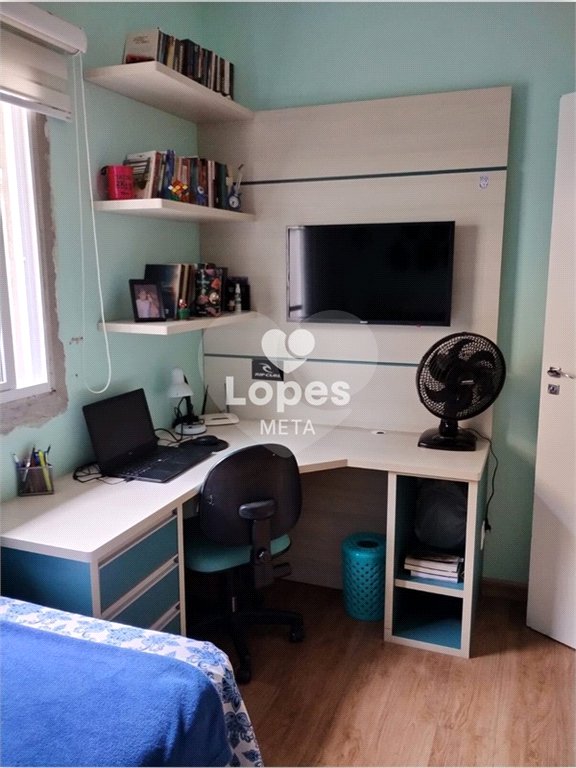 Casa à venda com 3 quartos, sendo 1 suíte,  no condomínio Eldourado, São José dos Campos - SP