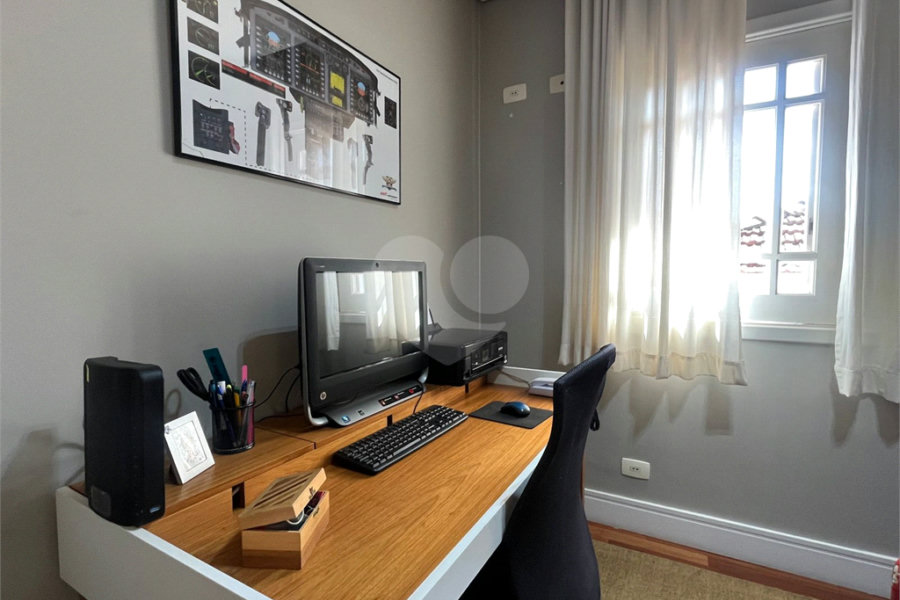 Casa à venda com 3 quartos, sendo 1 suíte, em Vila Ester (zona Norte), São Paulo, SP