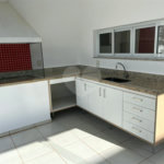 Casa para alugar com 3 suítes no condomínio Figueira Garden, Atibaia - SP