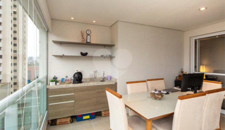 Apartamento à venda com 2 quartos, sendo 1 suíte, em Alto da Boa Vista, São Paulo, SP