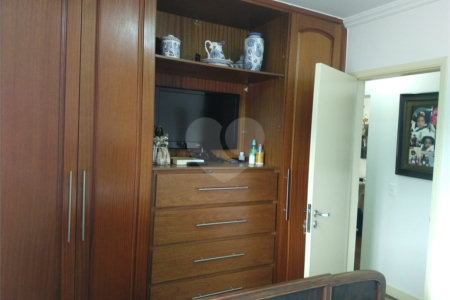 Apartamento à venda com 3 quartos, sendo 1 suíte, em Planalto Paulista, São Paulo, SP