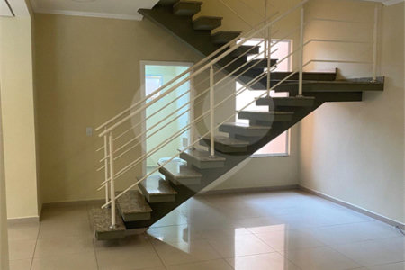 Casa para alugar com 3 quartos, sendo 1 suíte, no condomínio Reserva da Mata, Vinhedo - SP