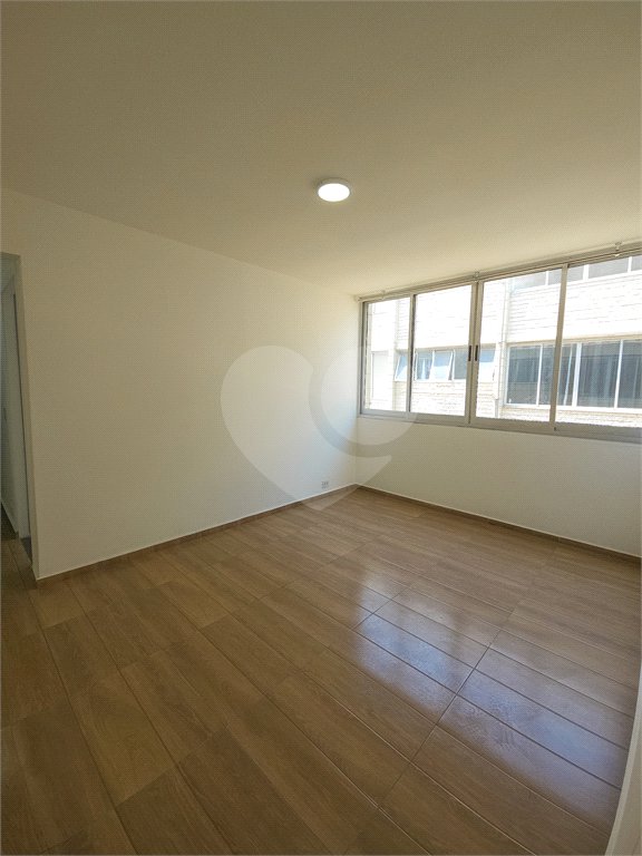 Apartamento à venda com 1 quarto em Barra Funda, São Paulo, SP