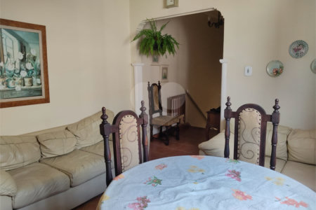 Casa à venda com 2 quartos, sendo 1 suíte, em Pinheiros, São Paulo, SP