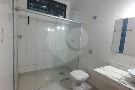 Casa de Alto Padrão à Venda e Locação no Parque Santa Mônica - São Carlos
