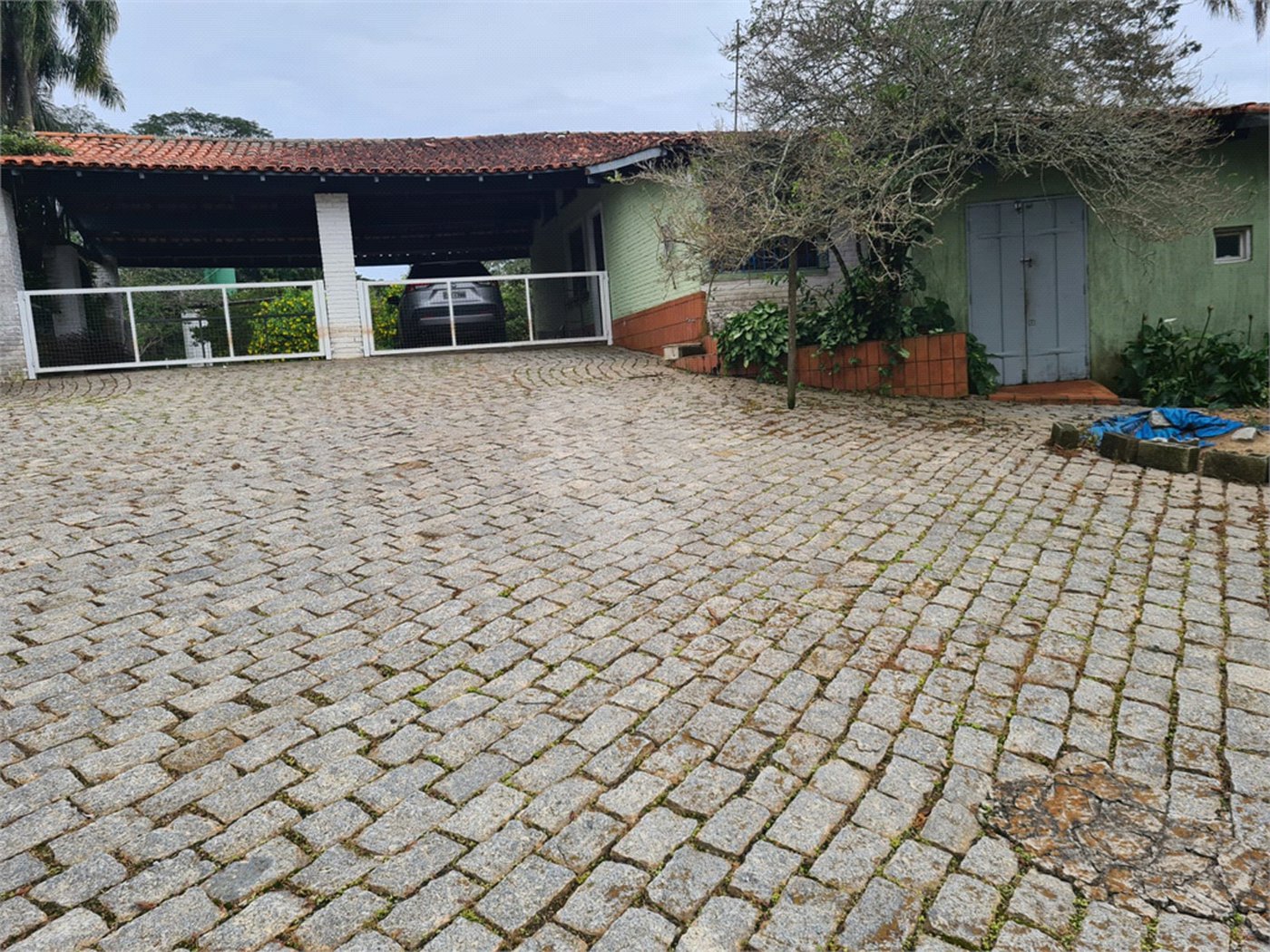 Excelente Chácara à Venda em Itapecerica da Serra/SP