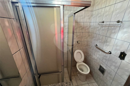 Casa á venda no Jardim Hikare