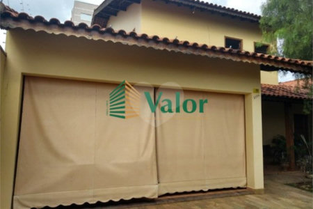 Sobrado á venda no Residencial Jardim Brasil