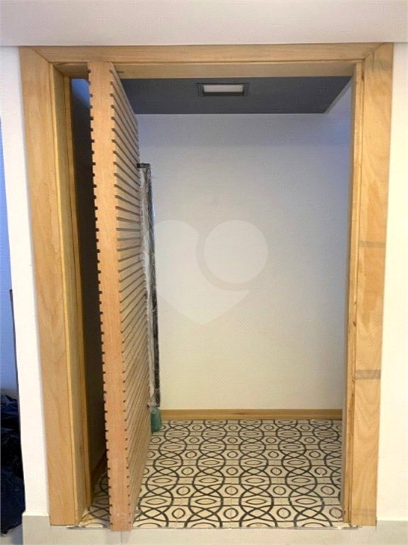 Sobrado novo , com 230m² , 3 suítes , 4 vagas de garagem , à venda no Jardim Bela Vista , em Santo André.