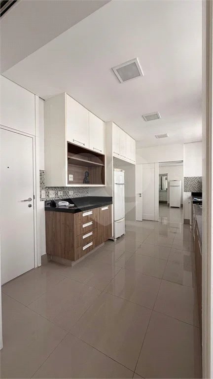 Apartamento à venda com 4 suítes em Jardim Portal I e II, São Paulo, SP
