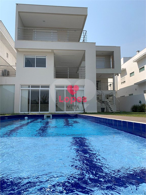 SOBRADO ALTOS DA SERRA 1 820m², 4 DORMITORIOS, 4 SUITES, 8 VAGAS SÃO JOSÉ DOS CAMPOS/SP
