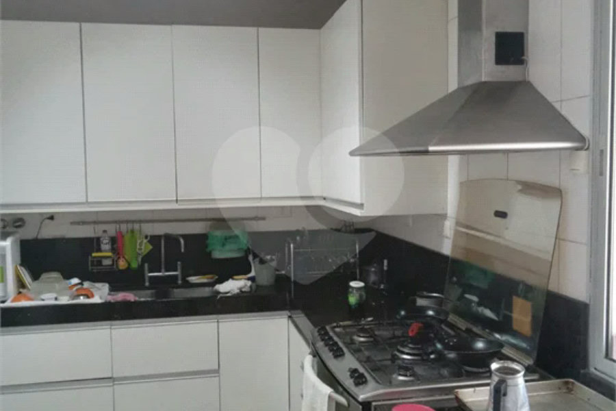 Apartamento à venda com 3 quartos, sendo 1 suíte, em Jardim Paulista, São Paulo, SP