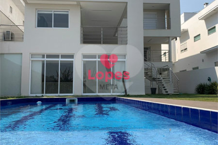 SOBRADO ALTOS DA SERRA 1 820m², 4 DORMITORIOS, 4 SUITES, 8 VAGAS SÃO JOSÉ DOS CAMPOS/SP