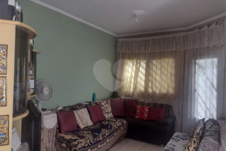 Casa térrea para venda.