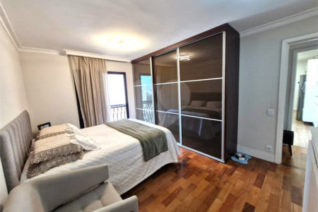 Apartamento a venda com 3 quartos no Alto da Boa Vista