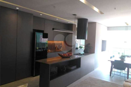 Apartamento à venda com 3 quartos, sendo 1 suíte,  em Jardim das Acácias, São Paulo, SP
