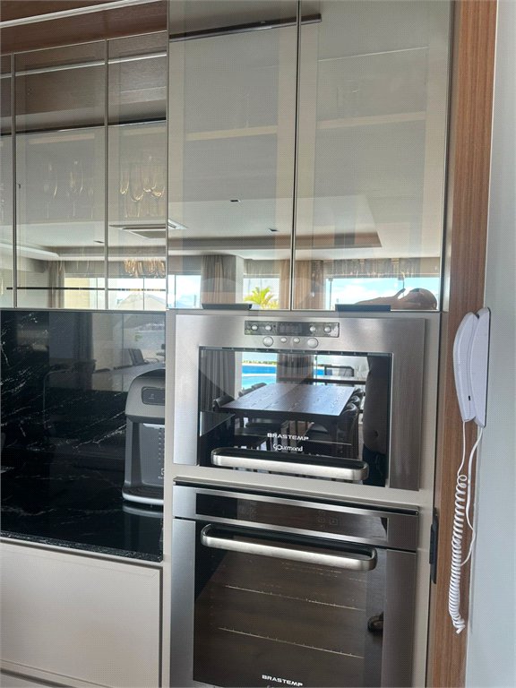 Apartamento à venda ou para alugar com 2 suítes em Itacorubi, Florianópolis, SC