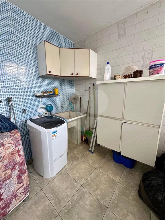 Sobrado à venda com 4 quartos, sendo 1 suíte,  em Vila Cleonice, São Paulo, SP