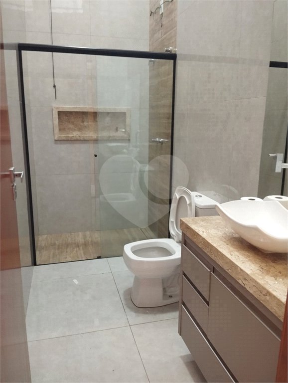 Casa para alugar com 3 quartos, sendo 1 suíte, no condomínio Residencial Reserva do Campo, Araraquara - SP