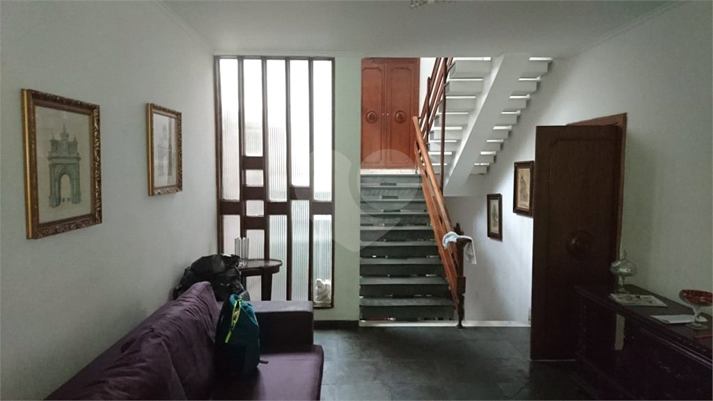 Sobrado à venda com 5 quartos, sendo 2 suítes, em Tremembé, São Paulo, SP
