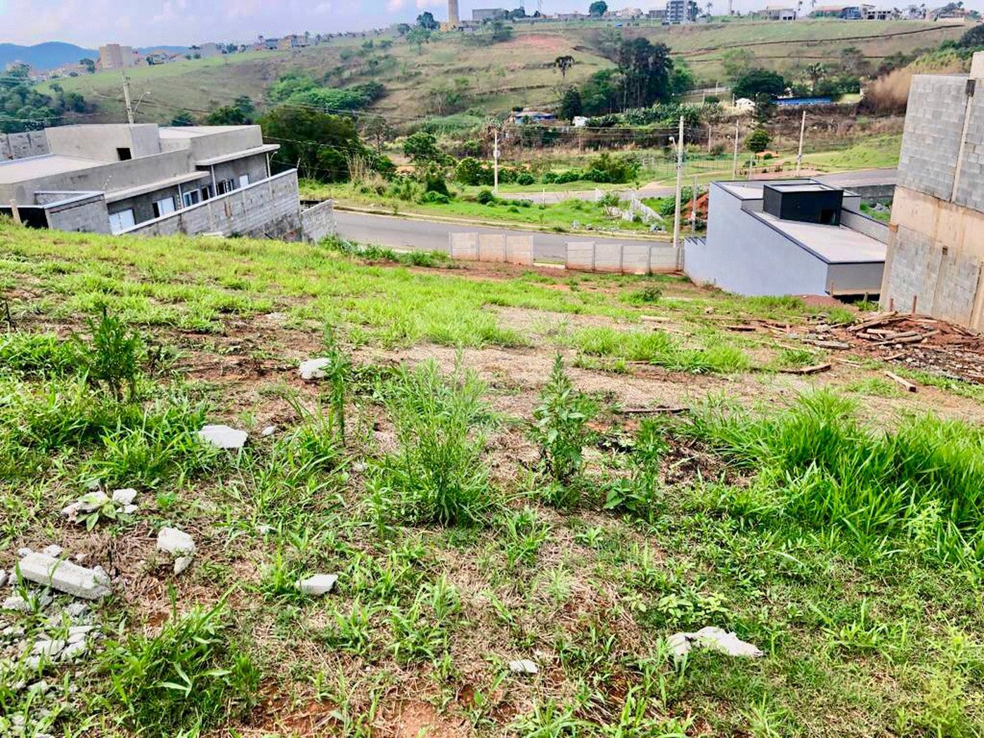 Terreno à venda em Nova Cerejeira, Atibaia, SP