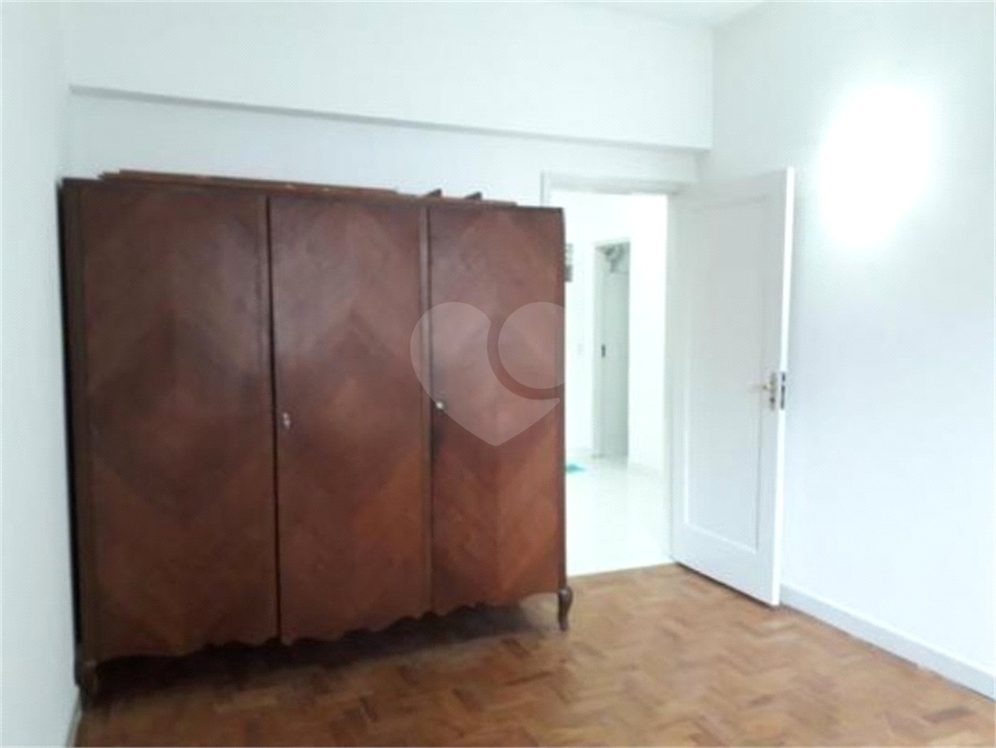 Apartamento à venda com 3 quartos, sendo 1 suíte, em República, São Paulo, SP