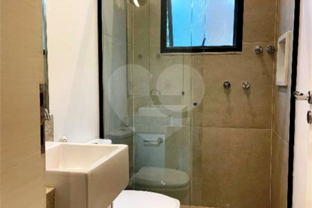 Casa à venda ou para alugar com 3 suítes em Tanque, Atibaia, SP
