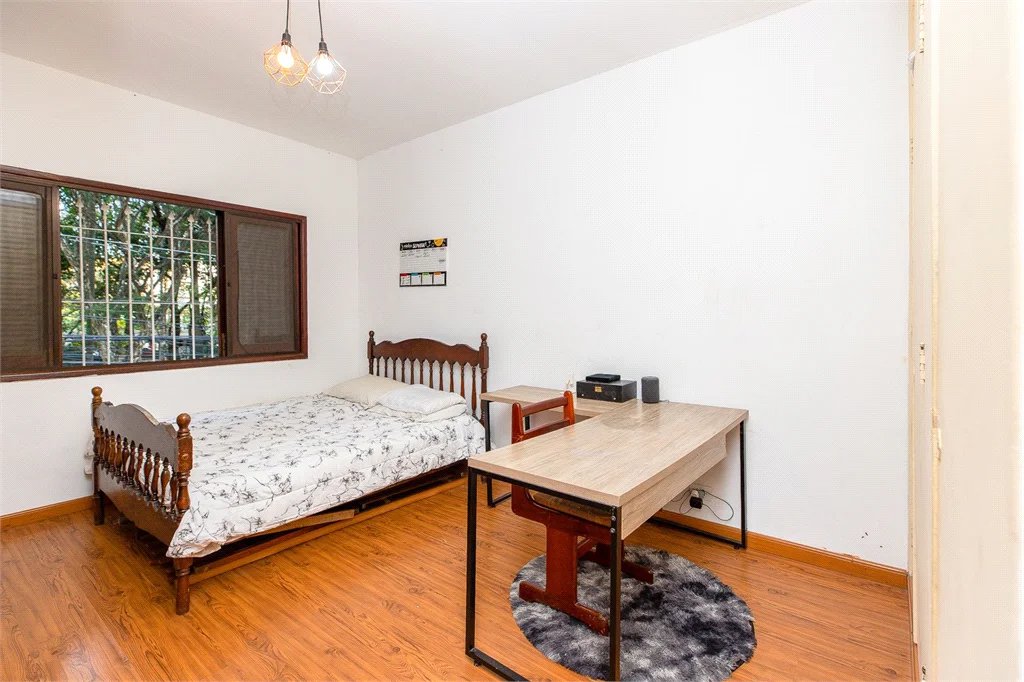 Sobrado à venda com 3 quartos, sendo 1 suíte,  em Cidade Monções, São Paulo, SP