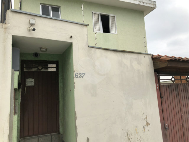 Sobrado à venda com 3 quartos, sendo 1 suíte,  em Vila Gustavo, São Paulo, SP