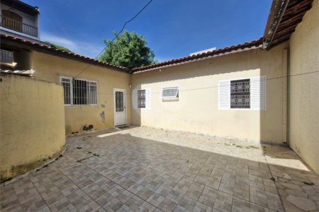 Casa à venda com 3 quartos, sendo 1 suíte, em Bosque, Vinhedo, SP