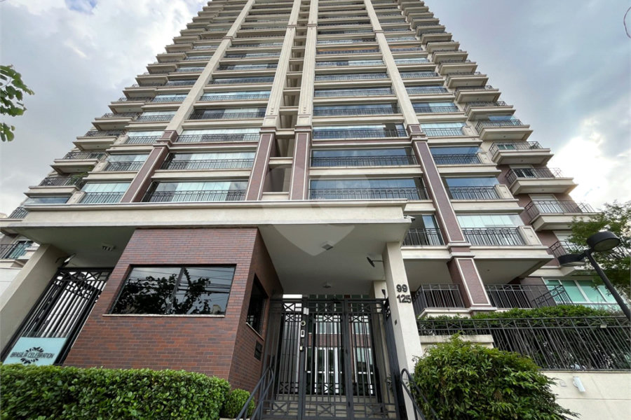 Apartamento à venda com 3 suítes em Santa Teresinha, São Paulo, SP