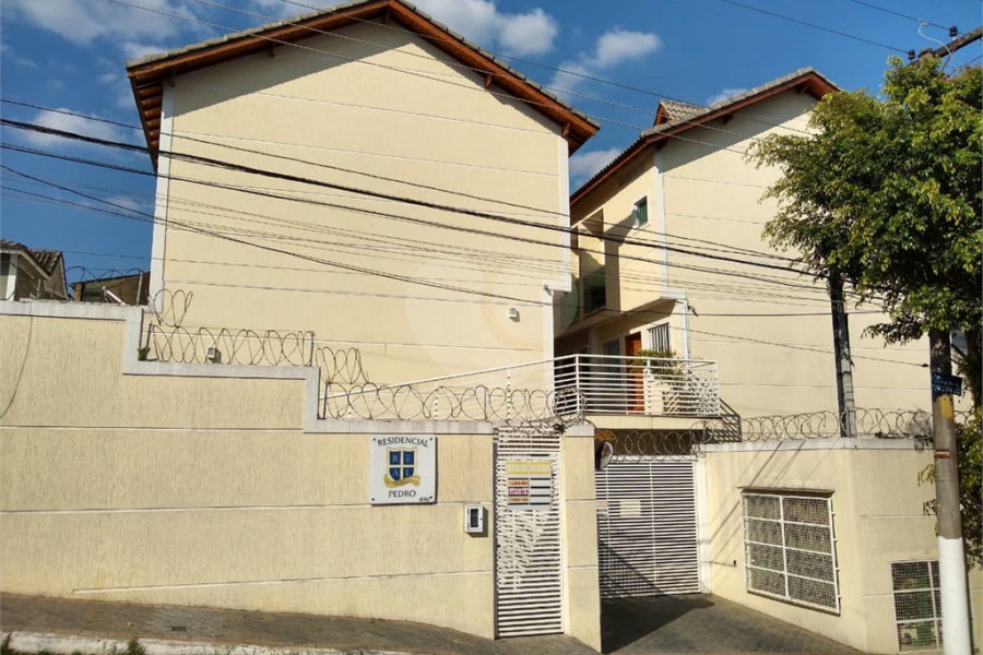Casa à venda com 2 suítes no condomínio Residencial Pedro, São Paulo - SP