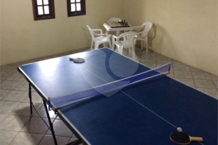 Casa à venda com 3 quartos, sendo 1 suíte,  no condomínio Vista Alegre, Bom Jesus dos Perdões - SP