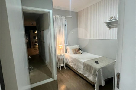 Apartamento à venda com 3 quartos, sendo 2 suítes, em Vila Andrade, São Paulo, SP