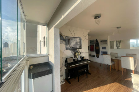 Apartamento à venda com 2 quartos, sendo 1 suíte,  em Vila América, Santo André, SP