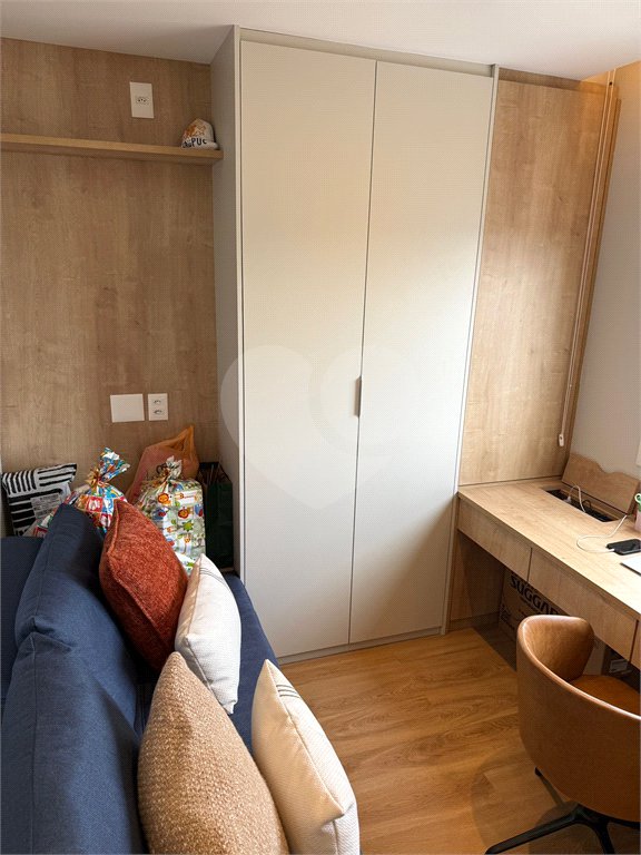 Apartamento à venda com 2 quartos, sendo 1 suíte,  em Vila Mogilar, Mogi das Cruzes, SP