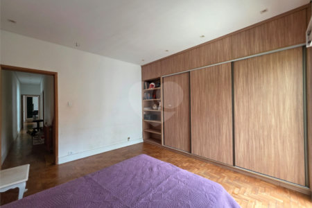 Casa de Vila à venda com 4 quartos, sendo 1 suíte, em Vila Mariana, São Paulo, SP