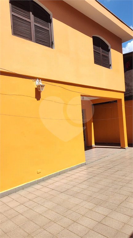 Sobrado à venda com 3 quartos, sendo 1 suíte,  em Artur Alvim, São Paulo, SP