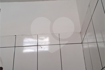 Sobrado à venda ou para alugar com 2 quartos em Vila Aimoré, São Paulo, SP